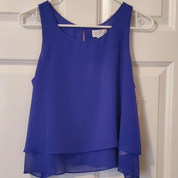 Women's Sleeveless Blouse - Picture 1 of 4